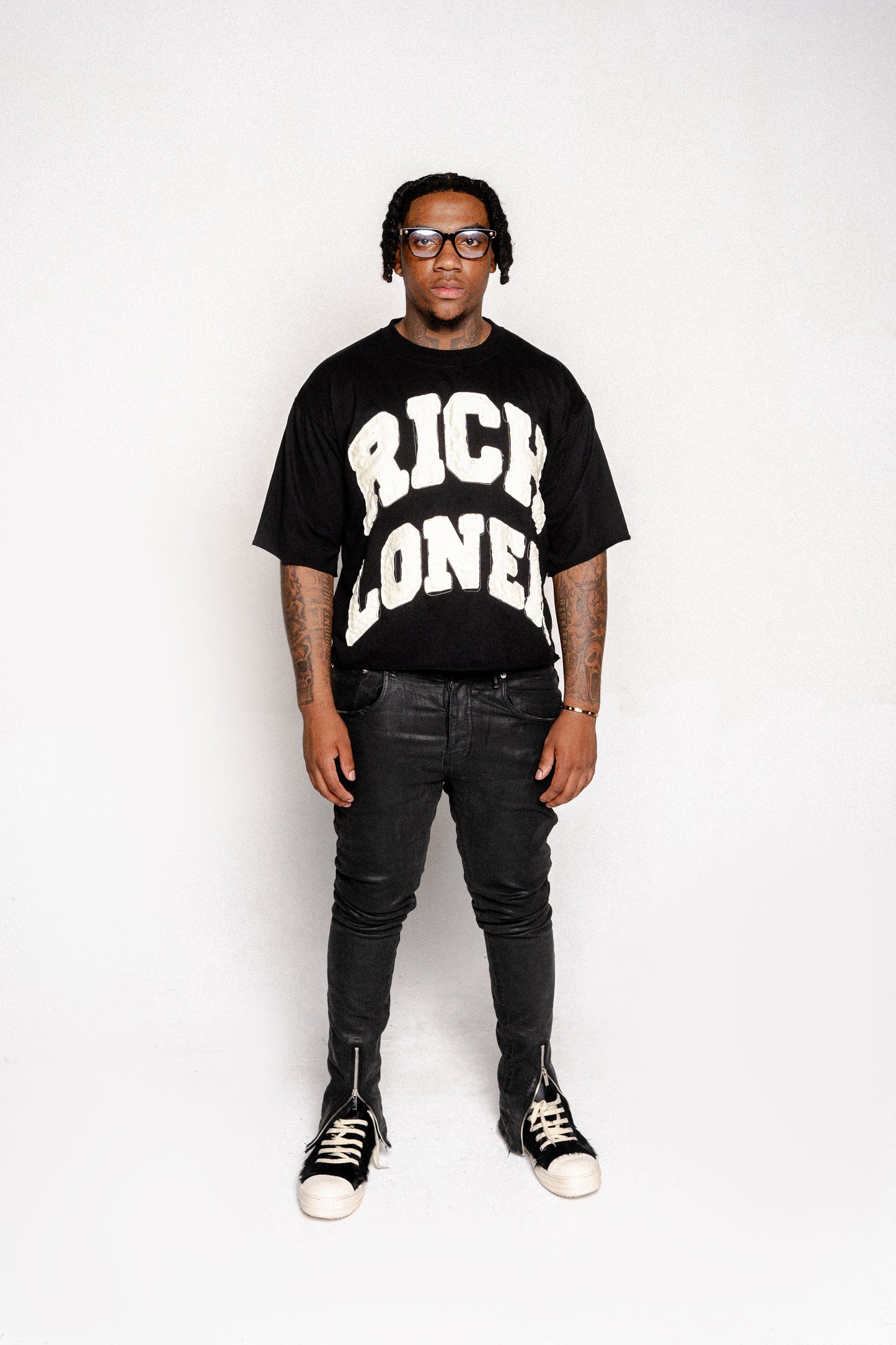 “Black” Rich loner tee